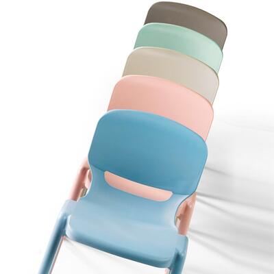 Cadeira em polipropileno ERGOS