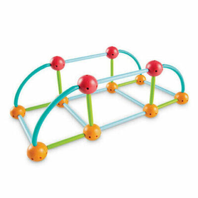 STEM Exploradores Geomakers