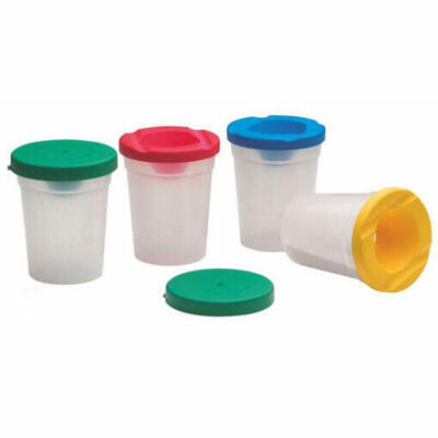 Recipiente não derramável, com tampa