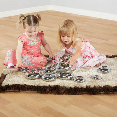 Espelhos em formato de rosquinha