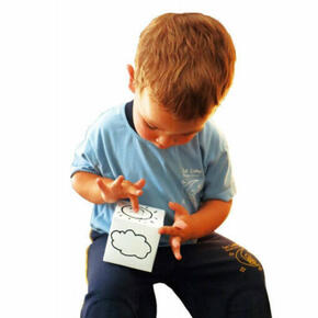 Dados em branco + marcador